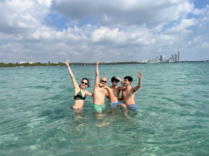 Miami Up to 32Pax Yacht Party Rent Unforgettable Celebration - Frequently Asked Questions