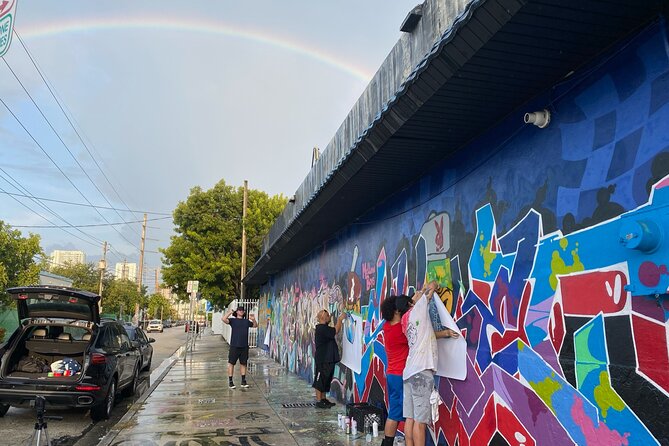 Miamis Best Graffiti Guide- Lil Havana- Squad Safari- 2-9 Ppl - Positive Reviews