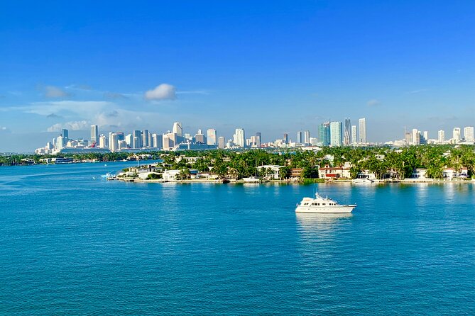 Miamis Latin Heritage by Bus & Boat - Tour Inclusions