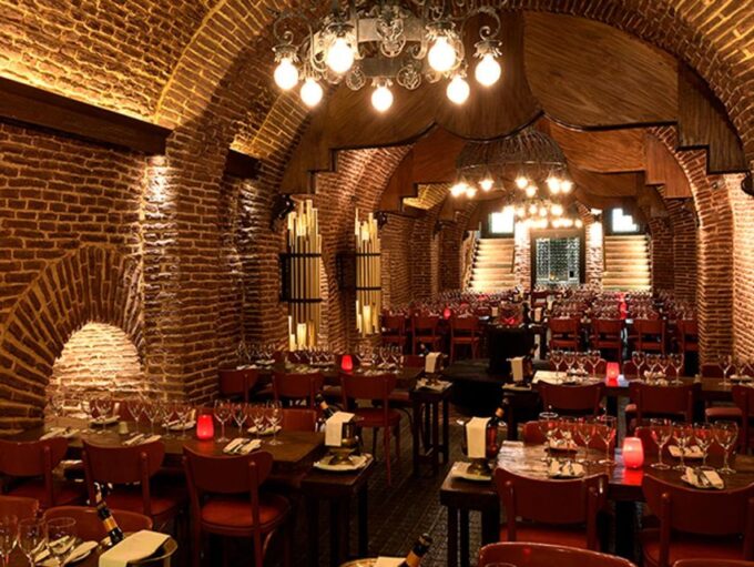 Michelangelo: Only Show+Beverages - Booking Information