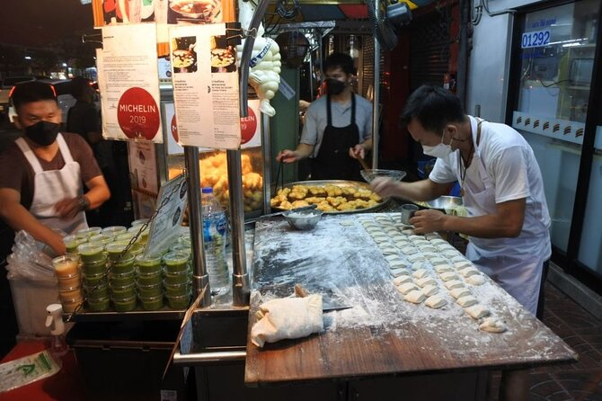 Michelin Guide Street Food Tour In Bangkok - Explore Yaowarat Road
