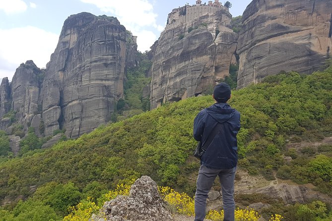 Midday Meteora Monastery Tour From Kalabakas Train Station - Inclusions and Logistics
