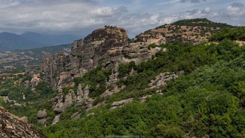 Midday Tour in Meteora From Kalabakas Trainstation - Key Points