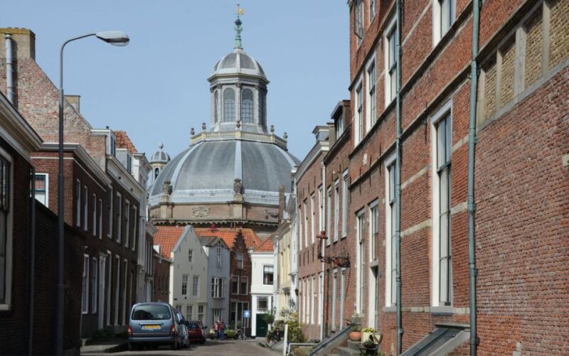 Middelburg: Guided City Walking Tour - Customer Experience