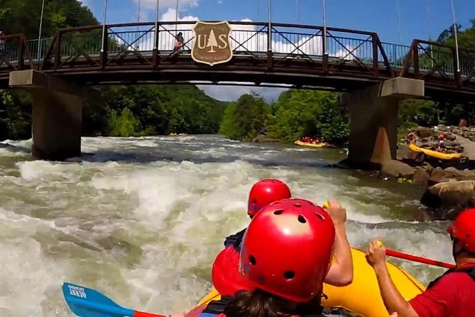 Middle Ocoee River Rafting Adventure Tour - Equipment, Facilities, and Optional Rentals