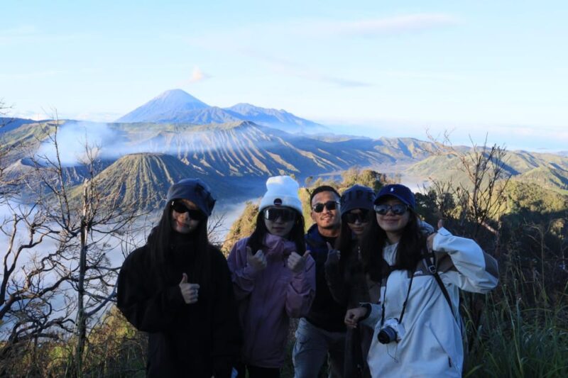 Midnight Bromo Volcano - Tour Highlights