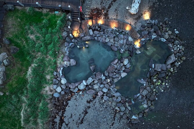 Midnight Golden Circle & Luxury Hot Sea Baths & Silent Locations - Tour Logistics and Details
