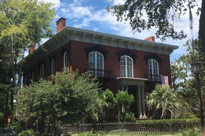 Midnight in the Garden of Good and Evil Walking Tour - Notable Locations