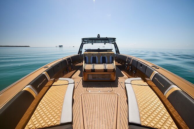 Midnight Sun Charters - 43ft ORO - Explore Miami and Beyond