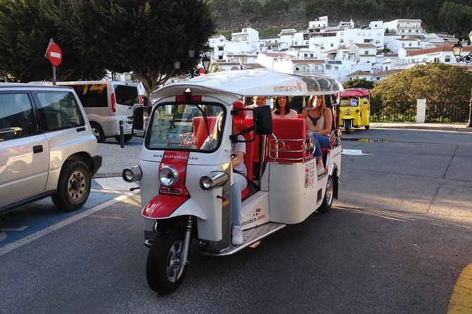 Mijas: Panoramic City Tour With an Electric Tuk Tuk - Visiting the Medieval Walls