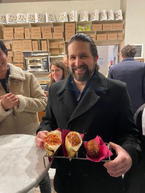 Milan: Aperitivo Tour With Street Food - Tasting Street Food Delights