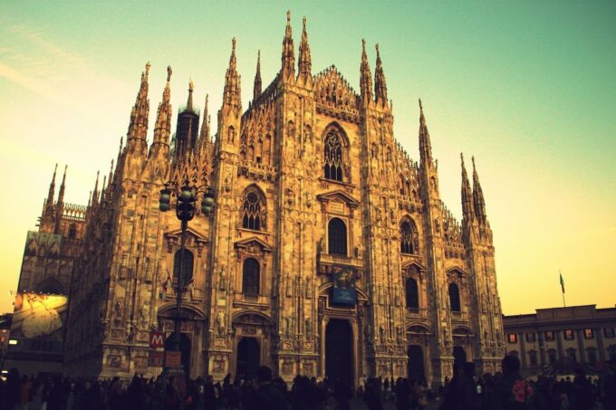 Milan by Night 2-Hour Walking Tour - Exploring Milans History