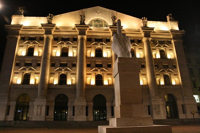Milan by Night Private Guided Tour, by Car - Explore Milans Top Sights
