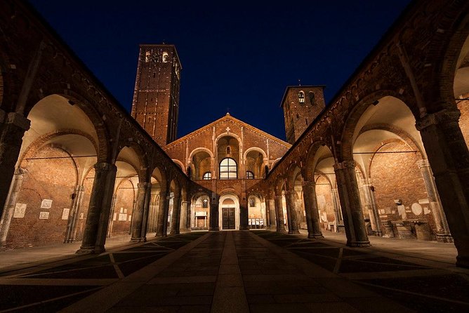 Milan by Night Private Guided Tour, by Car - Discover Trendy Navigli District