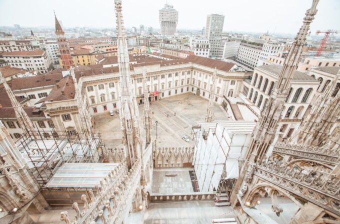 Milan: Cathedral and Terraces Guided Experience - Unique Cathedral Features