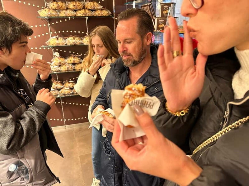 Milan: City Sightseeing & Culinary Crawling Walking Tour - Local Food Traditions