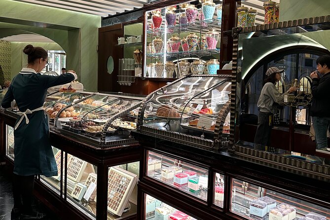 Milan Coffee & History Crawl With a Licensed Tour Guide - Tour Inclusions