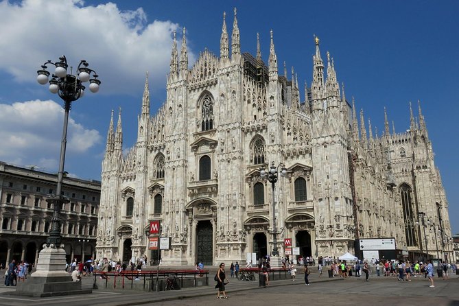 Milan Duomo and Rooftop( 2-Hour Guided Tour) - Tour Overview