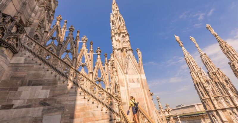 Milan Duomo and Rooftop 2-Hour Guided Tour - Itinerary
