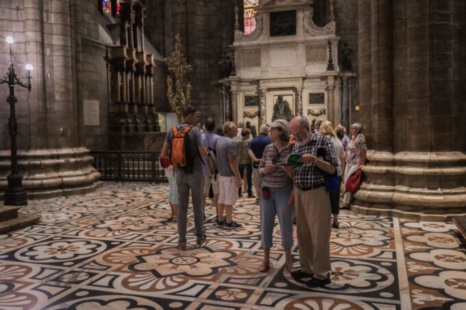 Milan Duomo and Rooftop 2-Hour Guided Tour - Frequently Asked Questions