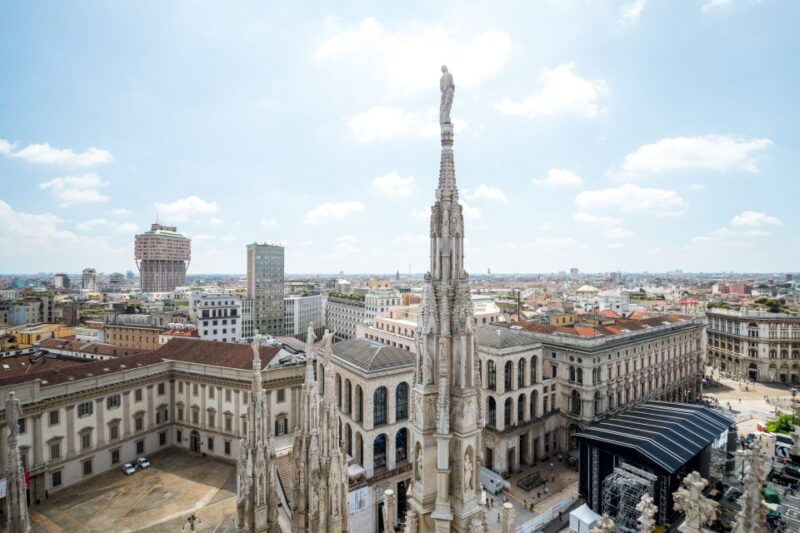 Milan: Duomo & Rooftop Tour With Optional Hop-On Hop-Off Bus - Historical Significance