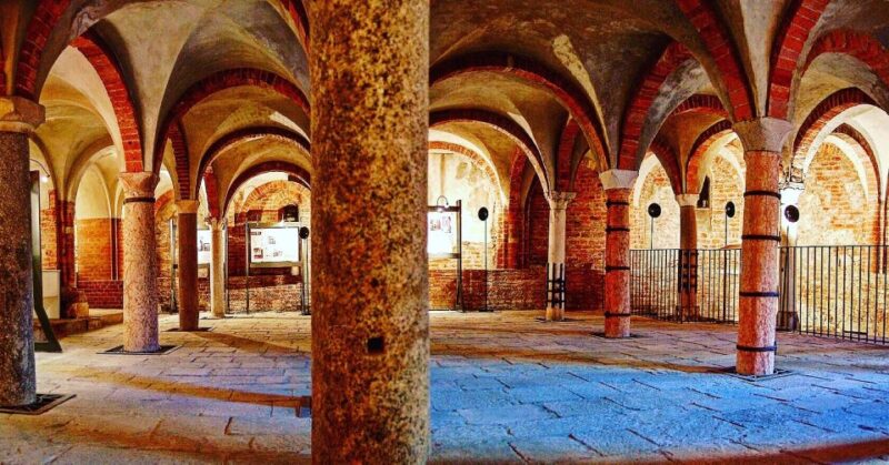 Milan Food and Secrets Tour - Guided Tour Features
