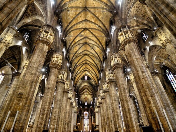 Milan: Guided Cathedral Tour With Rooftop Terraces Access - Exploring Milan Cathedral and Rooftops