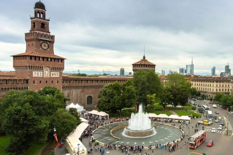 Milan: Guided Walking Tour With Duomo and the Last Supper - Exploring Milans Architectural Gems