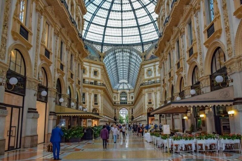 Milan : Highlights & Hidden Gems Private Walking Tour - Tour Features