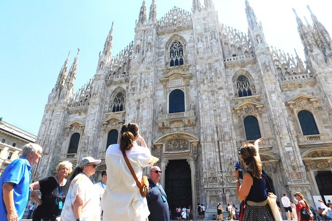 Milan: Highlights Walking Tour With Cathedral and Rooftops - Visiting the Duomo Rooftop Terrace