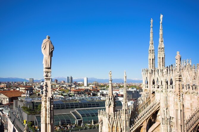 Milan: Highlights Walking Tour With Cathedral and Rooftops - Discovering the Galleria Vittorio Emanuele II