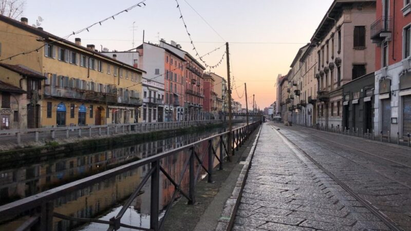 Milan: Insta-Perfect Walk With a Local - Key Points