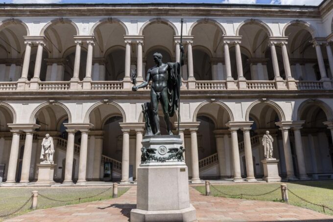 Milan: Kickstarter Tour - Highlights & Hidden Gems - Reserve and Pay