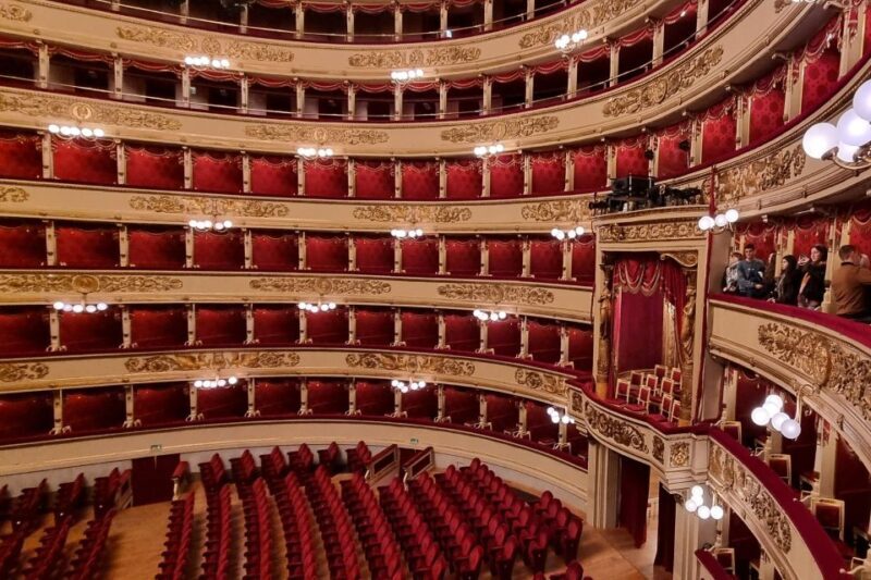 Milan: La Scala Theater and Museum Tour With Entry Tickets - Overview of the La Scala Theater