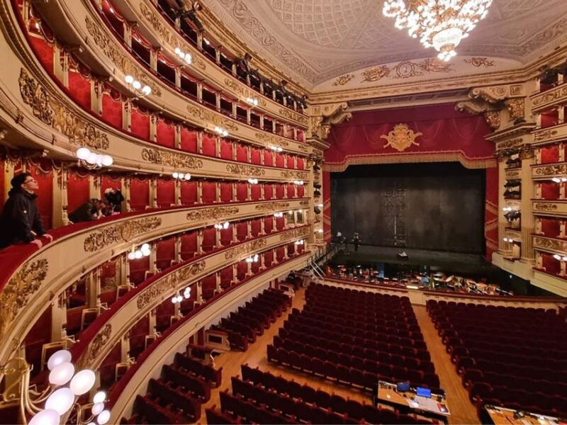 Milan: La Scala Theater Guided Tour Symphony of Legends - Inclusions and Accessibility