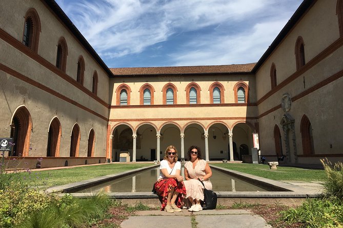 Milan Must-See Sites Guided Tour With Skip-The Line Tickets to Duomo & Cathedral - Sforza Castle Exploration