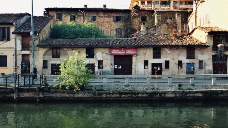 Milan: Navigli District Private Tour With Lunch - Guided Local Insights