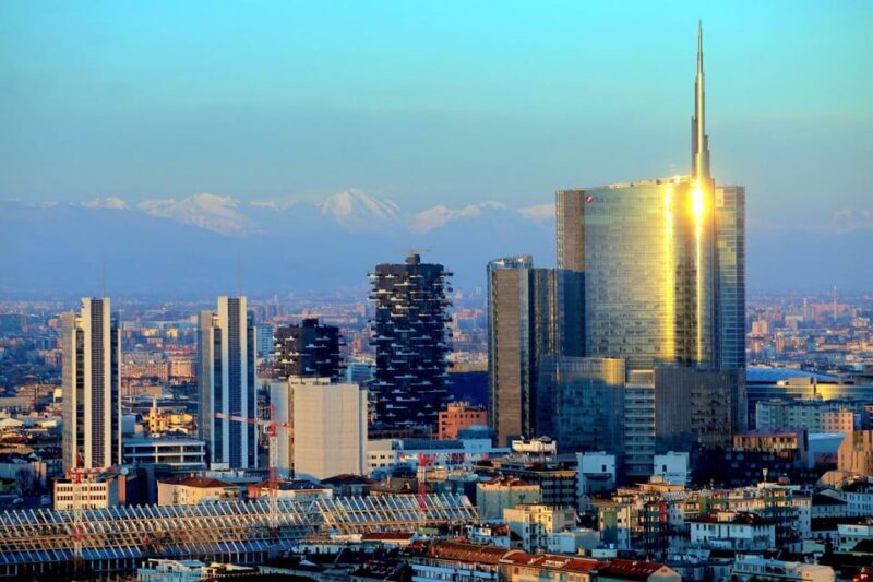 Milan: Night Tour by Bus - Booking and Cancellation Policy
