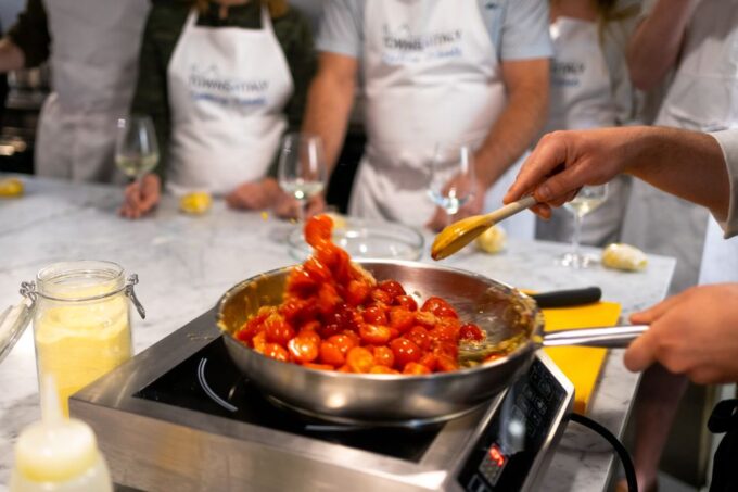 Milan: Pasta and Risotto Cooking Class With Market Tour - Exploring Milans Central Market