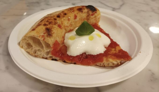 Milan: Pizza and Tiramisu Cooking Class With Wine Tasting - Location and Instructor