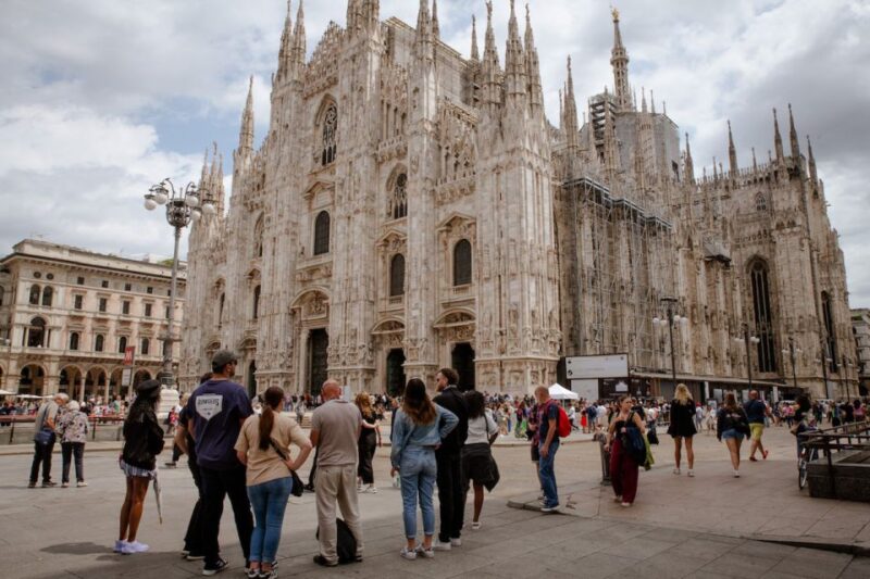 Milan: Priority Access Duomo and Rooftop Tour - Tour Details