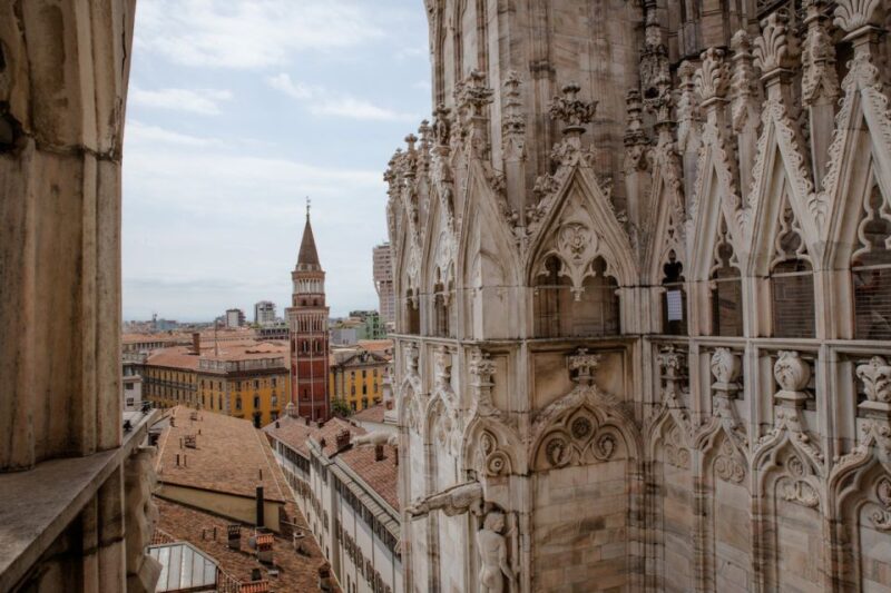Milan: Priority Access Duomo and Rooftop Tour - Tour Languages