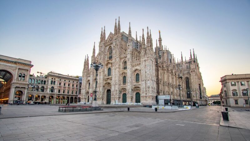 Milan: Private Exclusive History Tour With a Local Expert - Experience Highlights