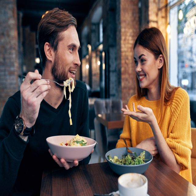 Milan: Private Old Town Italian Food and Beer Tasting Tour - Meeting Point and Arrival