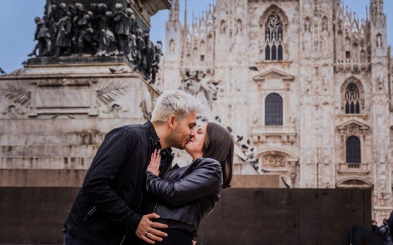 Milan: Private Professional Photoshoot at the Duomo - Photoshoot Details