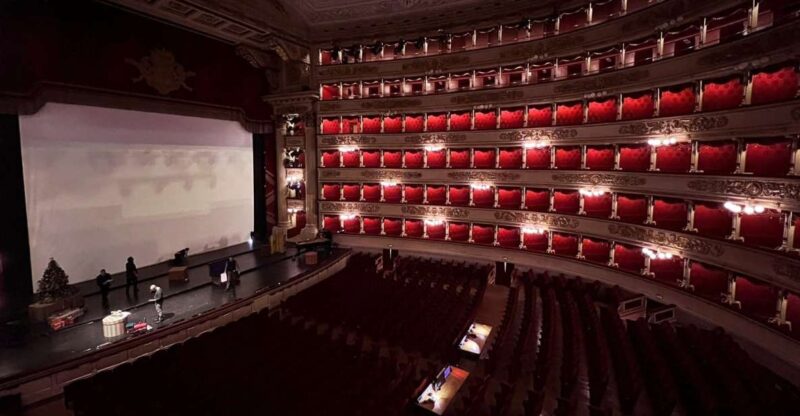 Milan: Scala Theater and Duomo Cathedral Guided Tour - Highlights and Experience