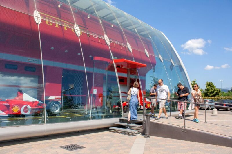 Milan: Serravalle Designer Outlet Roundtrip Bus Transfer - Since Your Asked