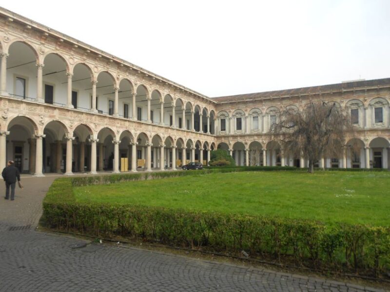 Milan: Skip the Line Castle and Renaissance Private Tour - Important Information