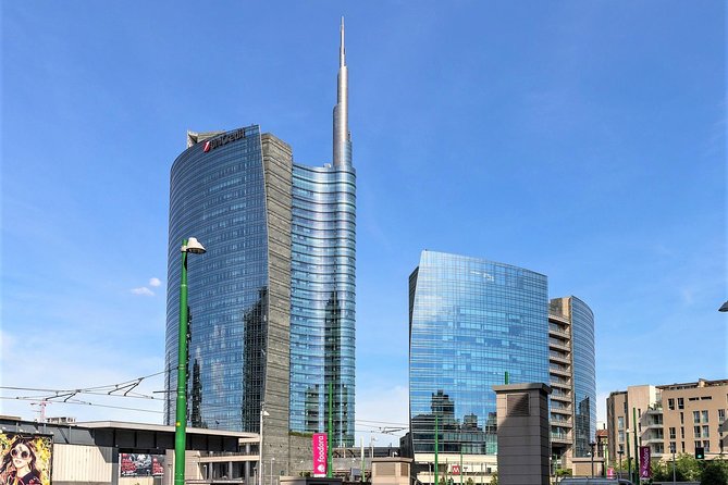 Milan Skyscrapers Guided Tour: Porta Nuova, Unicredit Tower & Vertical Forest - Cancellation and Refund Policy
