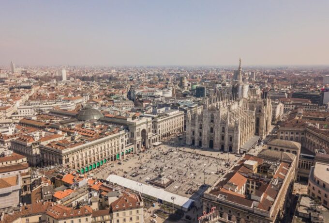 Milan: Small Group – Castle, Gelato Tasting & Duomo Rooftop - Dress Code and Restrictions